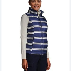 Lands End women’s navy stripe down puffer vest Size S EUC